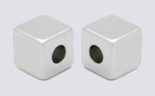 6mm x 6mm Magnetic CUBE Clasp Silver (1)